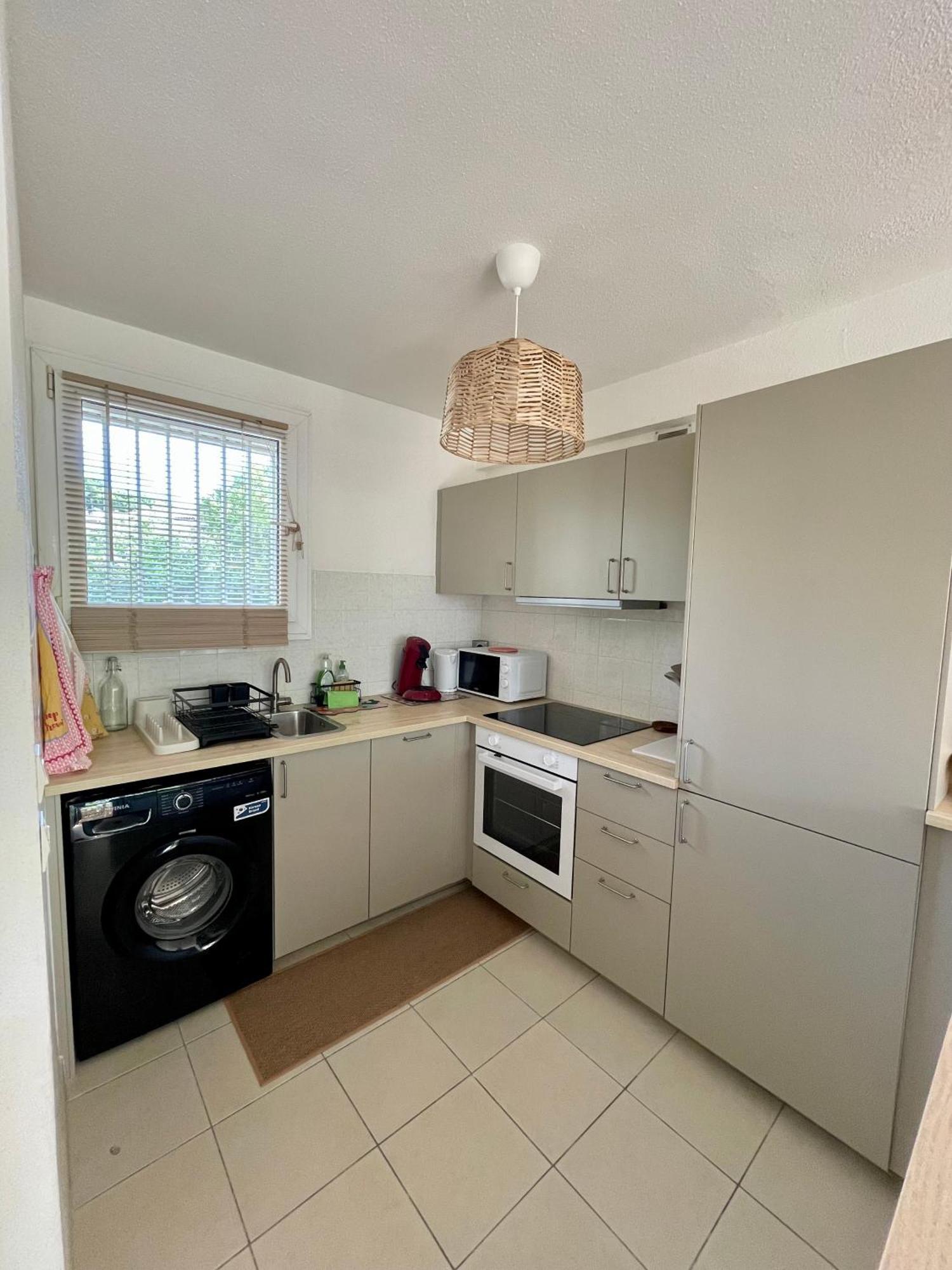 Ferienwohnung Superbe Duplex Refait A Neuf ! Hyères Exterior foto