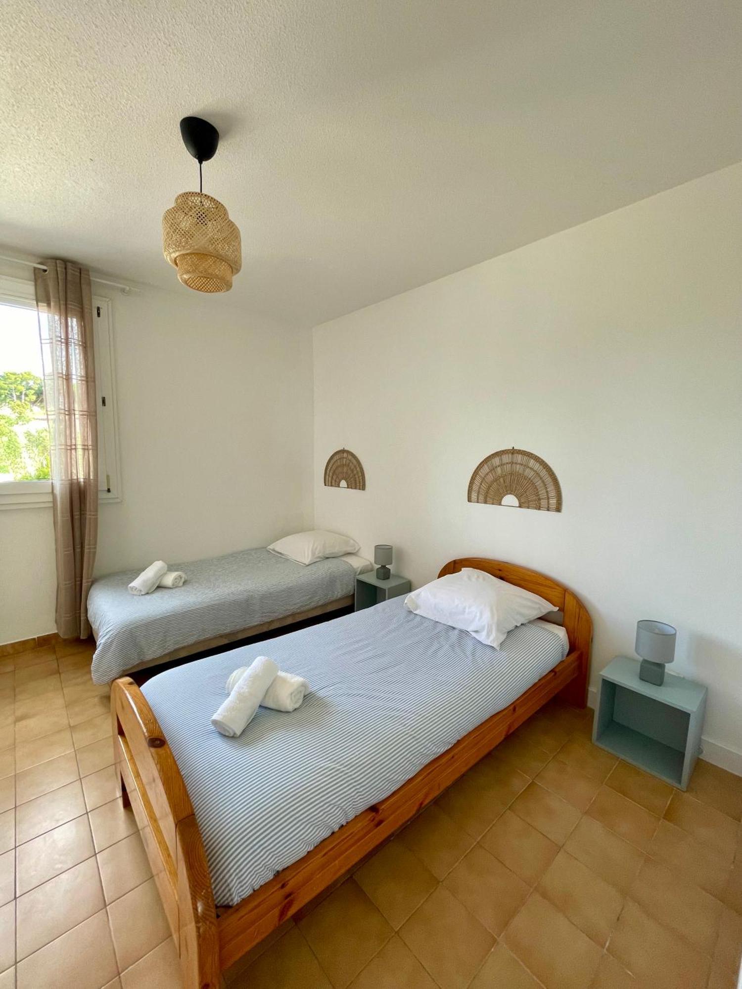 Ferienwohnung Superbe Duplex Refait A Neuf ! Hyères Exterior foto